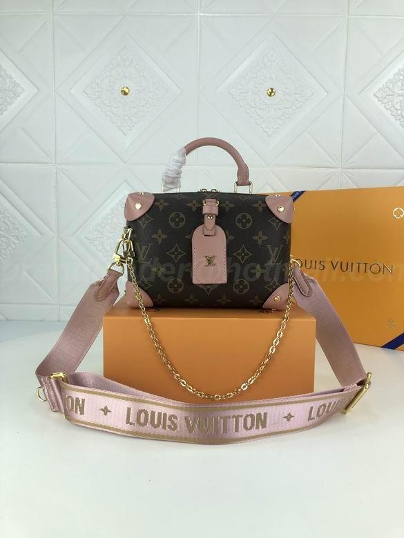 Louis Vuitton Handbags 146